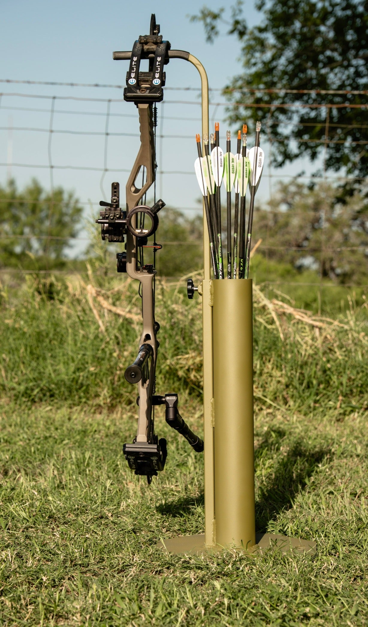 Portable Steel Bow Rack